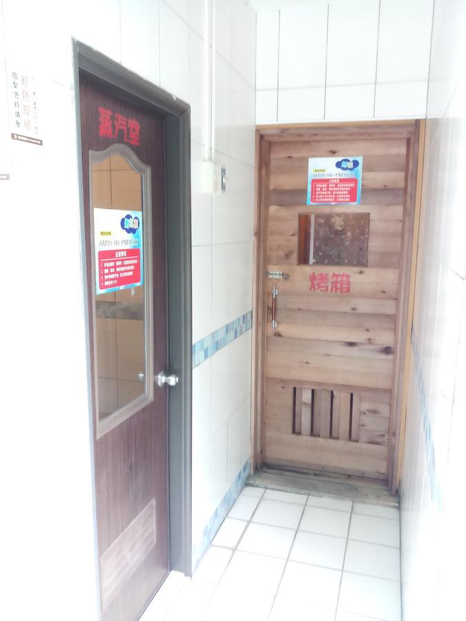 Puti Commercial Hotel Лонгтан Екстериор снимка